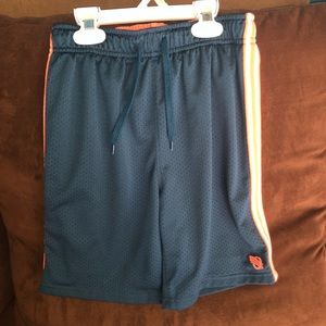 Oshkosh boys athletic shorts